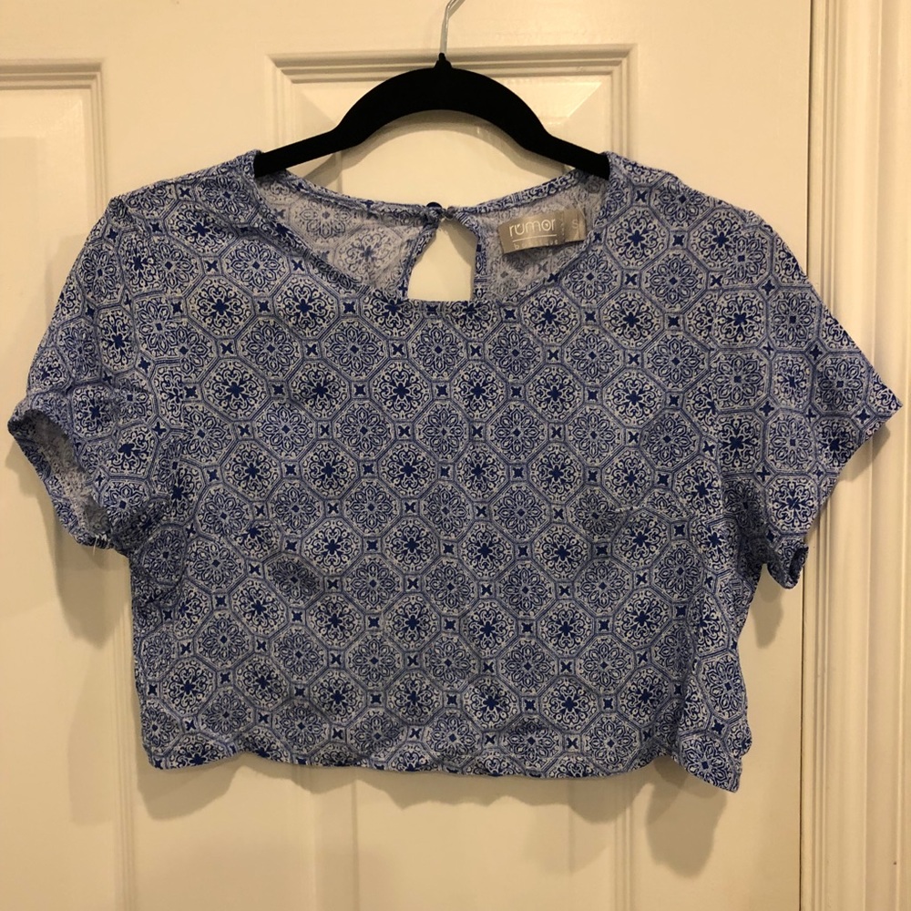 Lf crop patterned top
